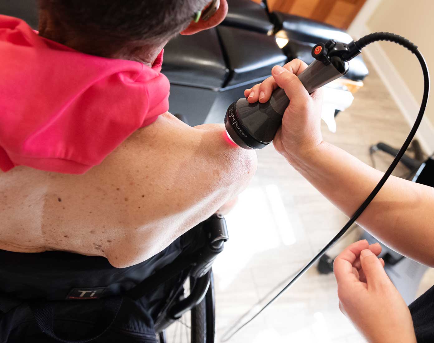 Class IV deep tissue laser therapy St Peter MN at Rising Sun Chiropractic + Weight Loss