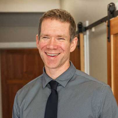 Rising Sun Chiropractic St Peter MN clinic team and family wellness care Dr Seth - Rising Sun Chiropractor St Peter Mn