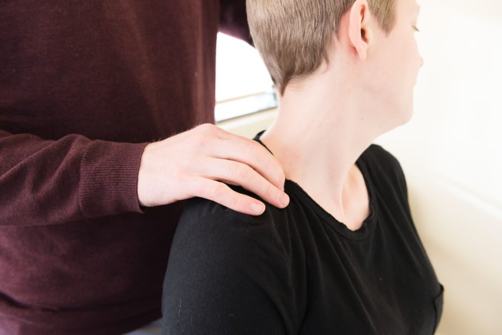 Fast neck pain results with soft tissue therapy