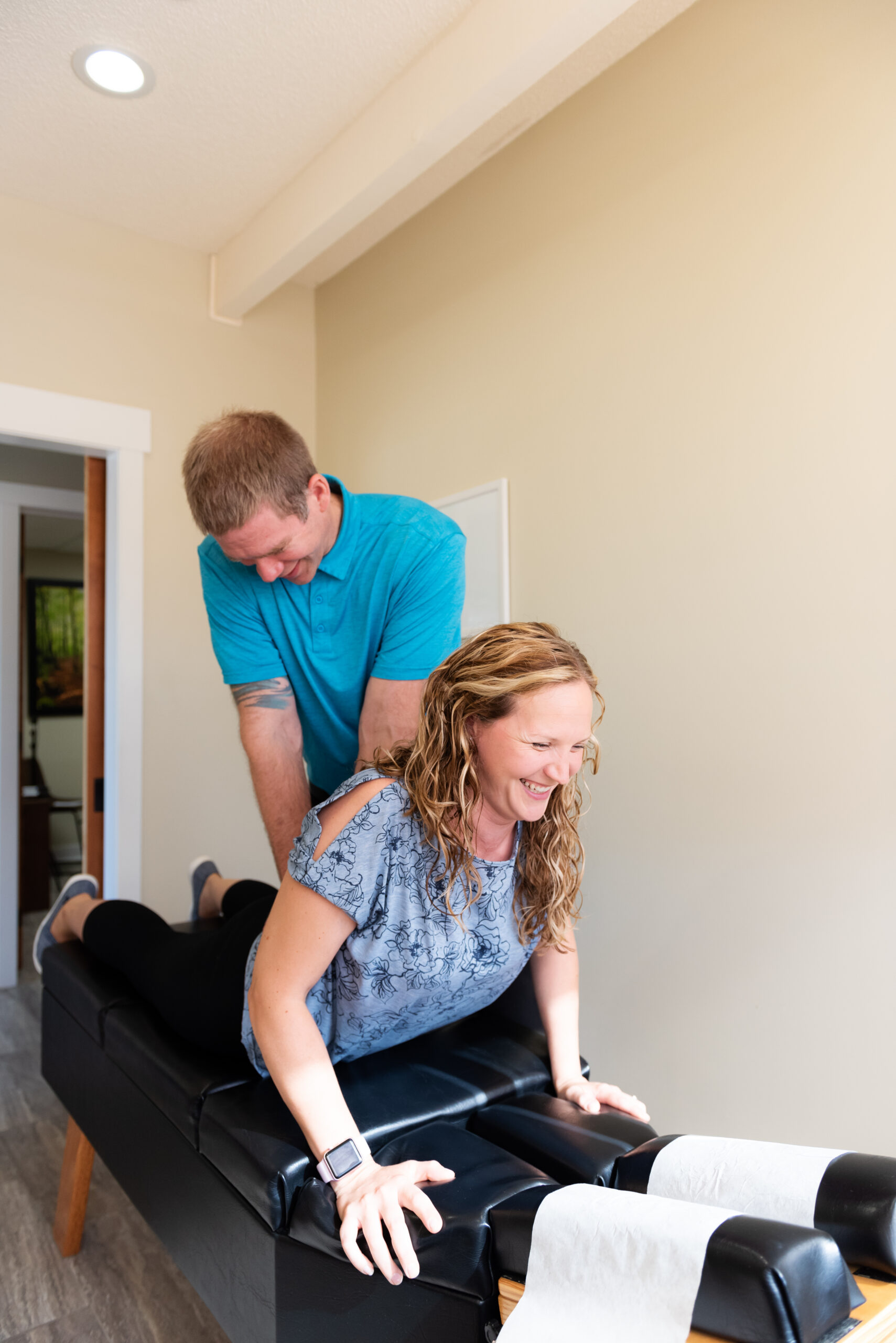 Rising Sun Chiropractic hip and knee pain care in St. Peter, MN